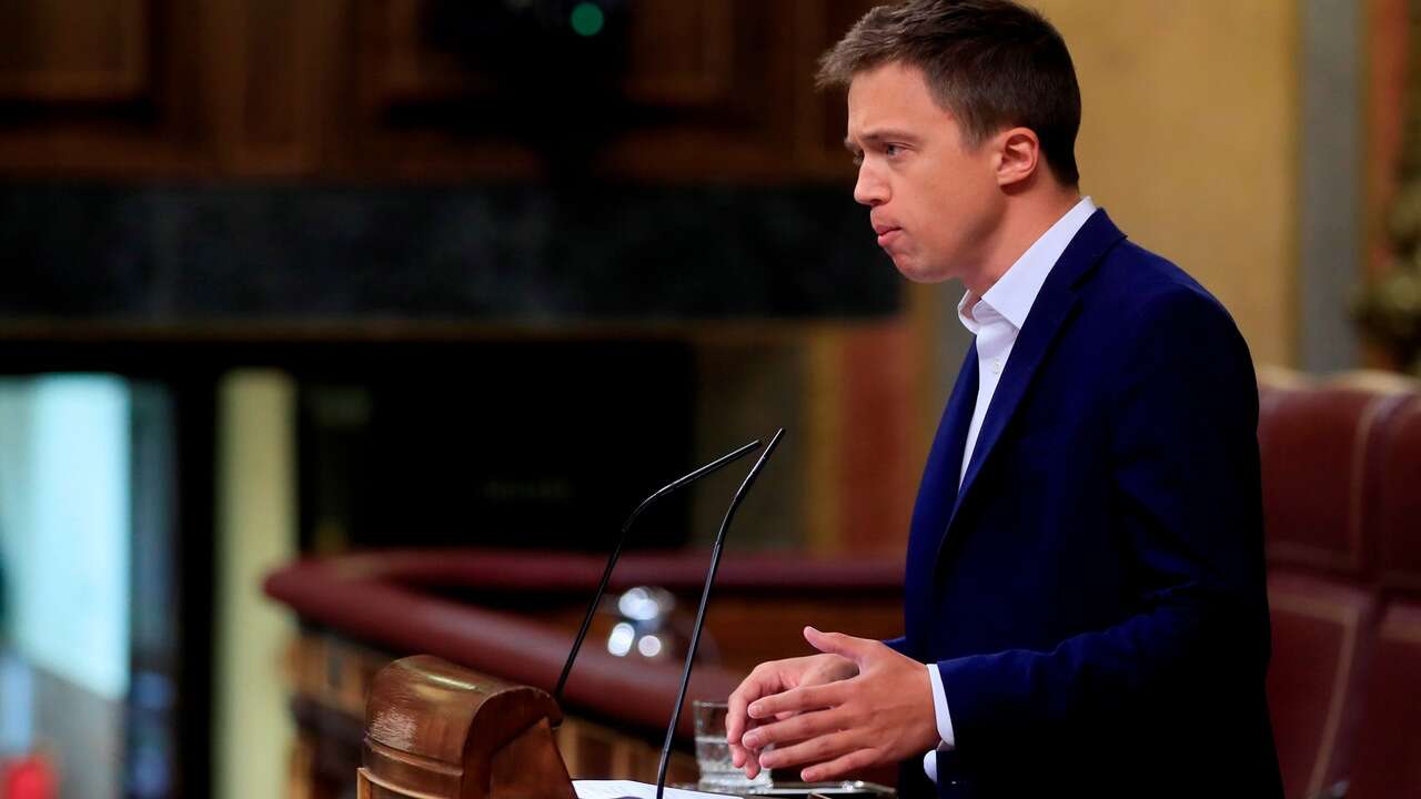 Ni Íñigo Errejón es Christian Grey ni esto son las 