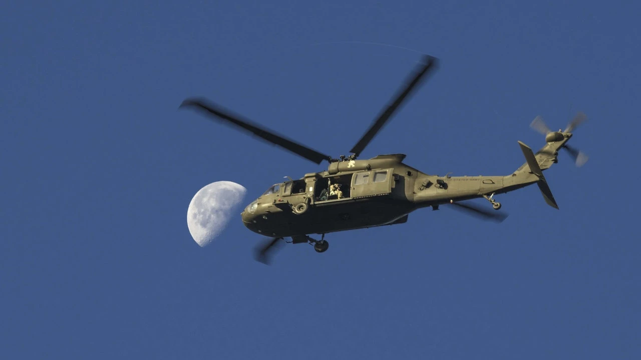 Un helicóptero se estrella en la isla de Borneo dejando siete personas desaparecidas