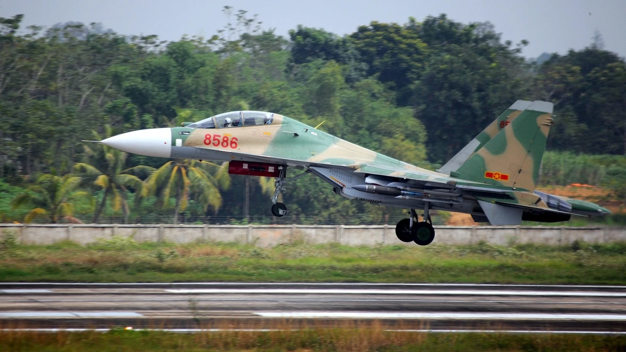 Vietnam refuerza sus fuerzas aéreas con aviones de combate rusos: ha hecho una gran inversión en ellos