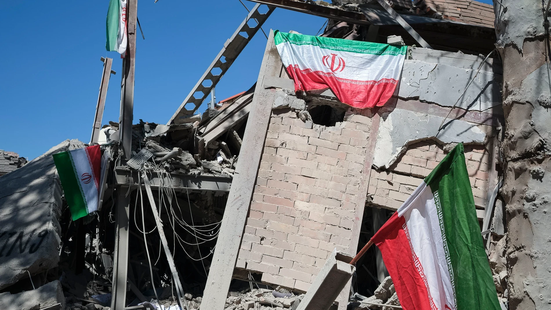 Irán, entre la estupidez y la gloria