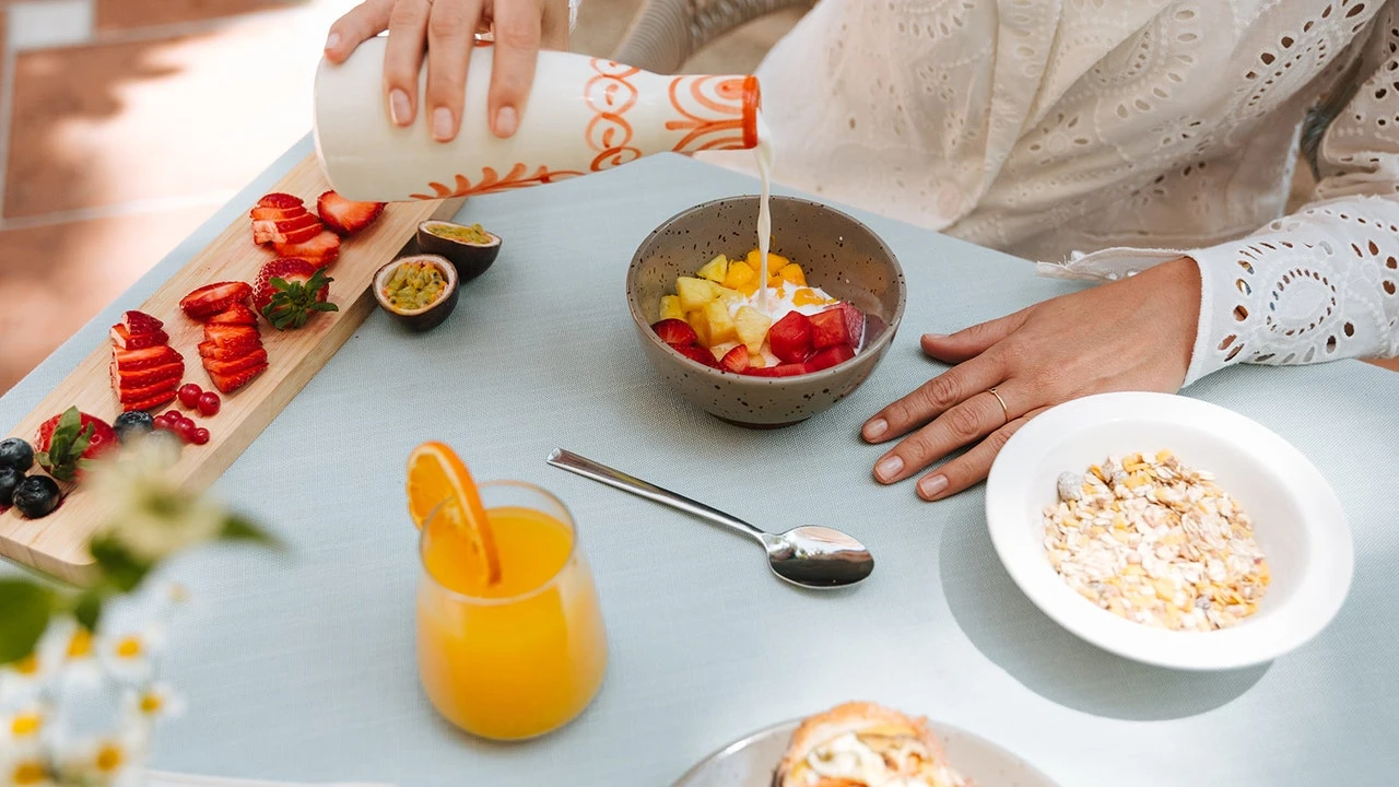 8 ideas de desayunos cargados de proteína para arrancar el día con energía