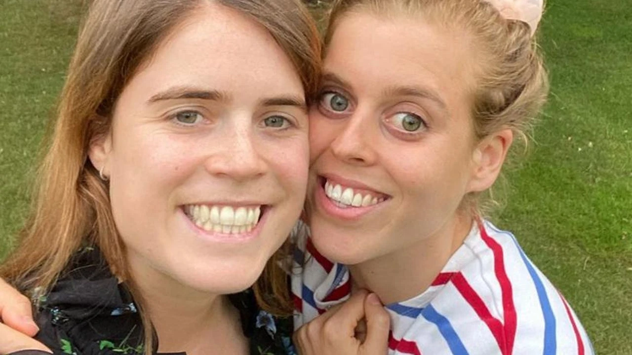 Beatriz y Eugenia de York: por qué seguirán siendo princesas (aunque su padre ya no lo sea)