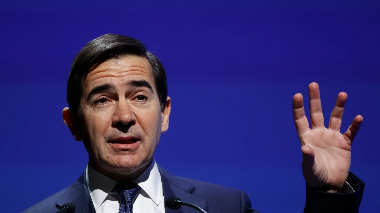 BBVA cree que no se debería esperar una OPA obligatoria por Sabadell y que no mejorará su oferta