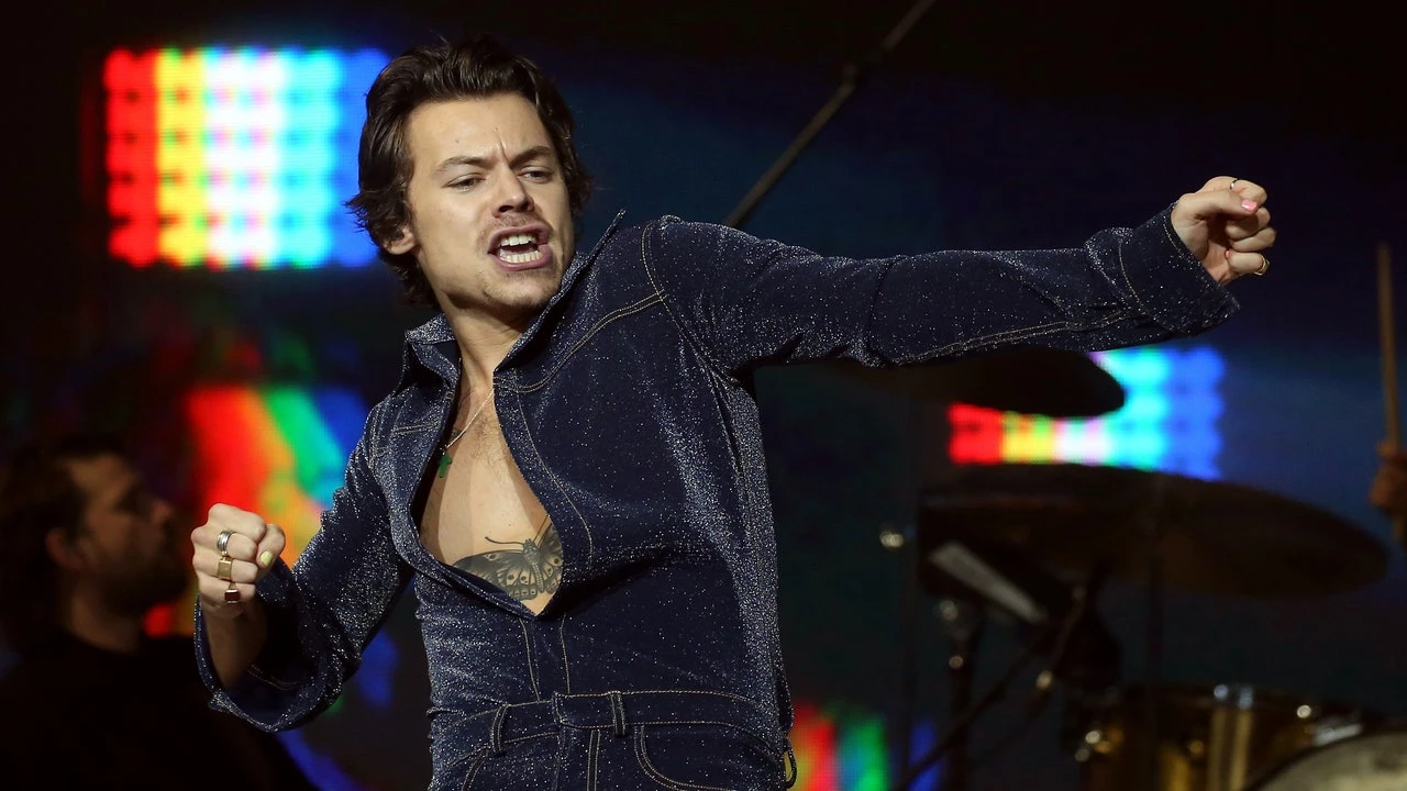 Harry Styles corre el Maratón de Berlín de incógnito, con nombre falso y en menos de tres horas