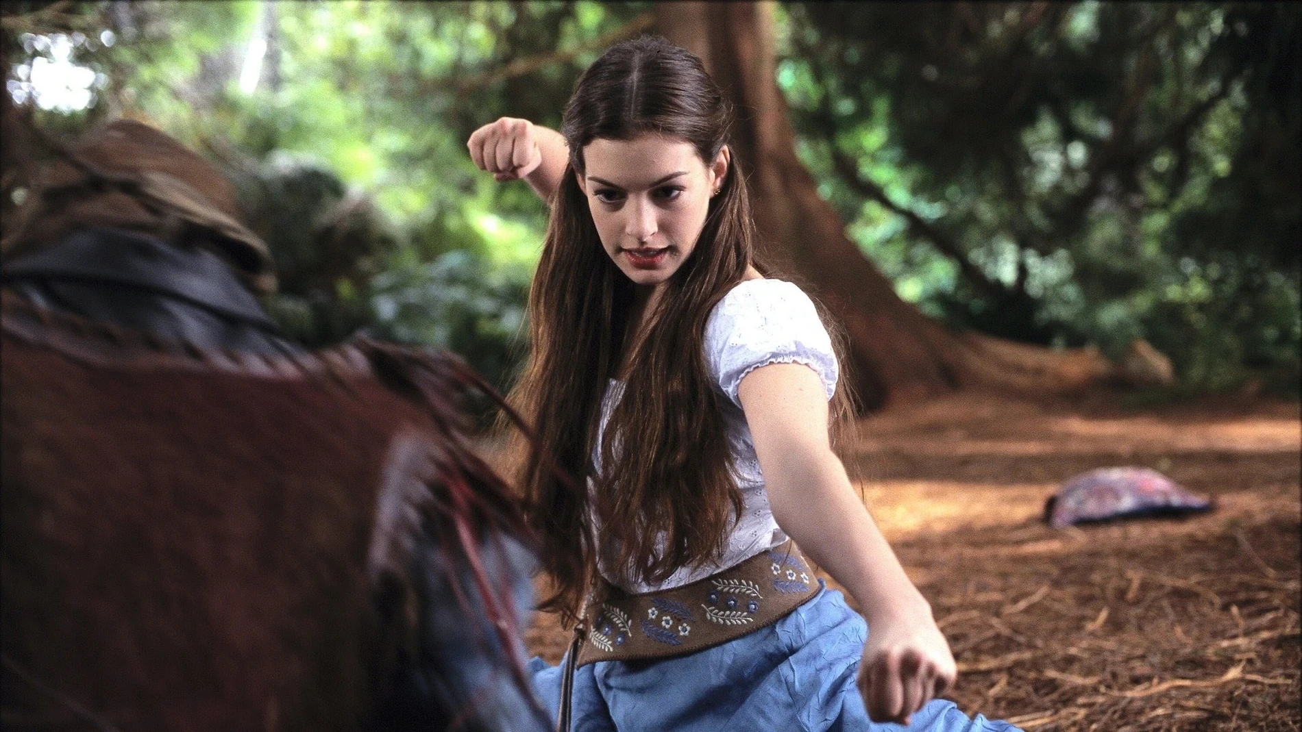 Disney+ desarrolla una serie de 'Hechizada' con Anne Hathaway en la producción