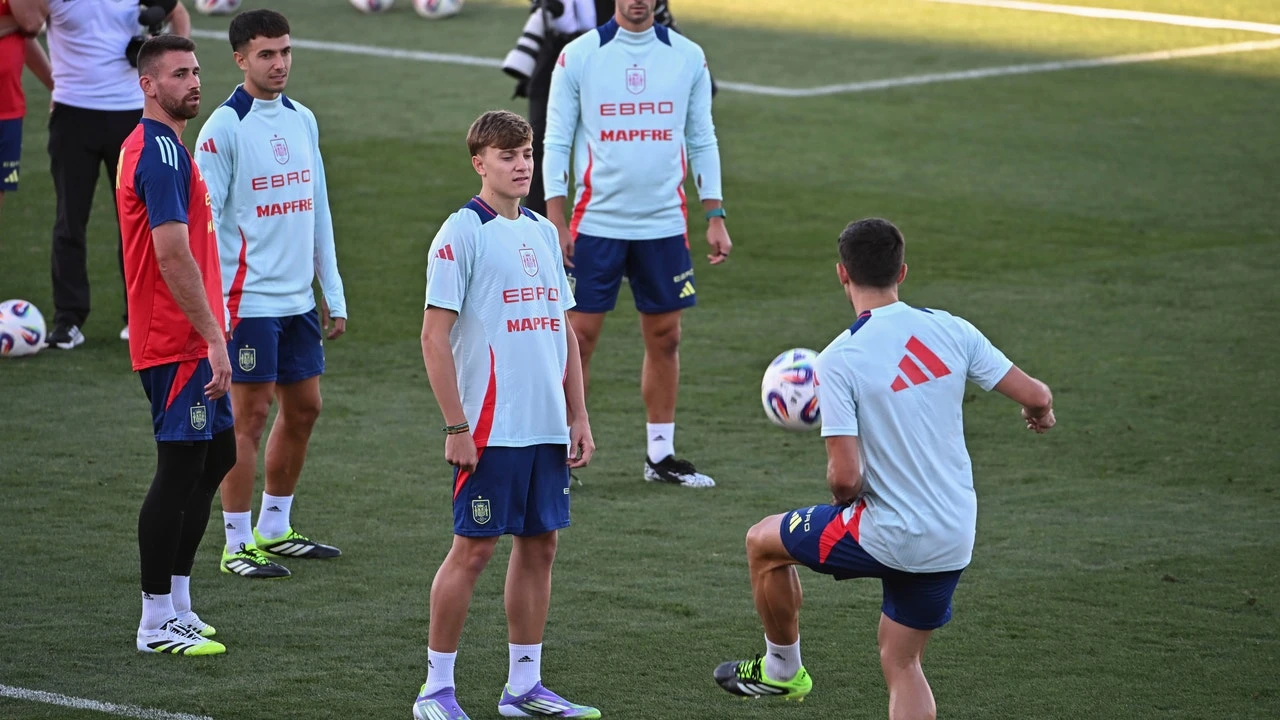 Se desvanece su sueño de jugar el Mundial con España: Pasa de ser convocado con la absoluta a ser llamado por la Sub-21