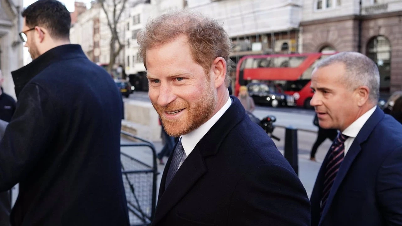 ¿Qué cambiaría el príncipe Harry si pudiese dar marcha atrás?