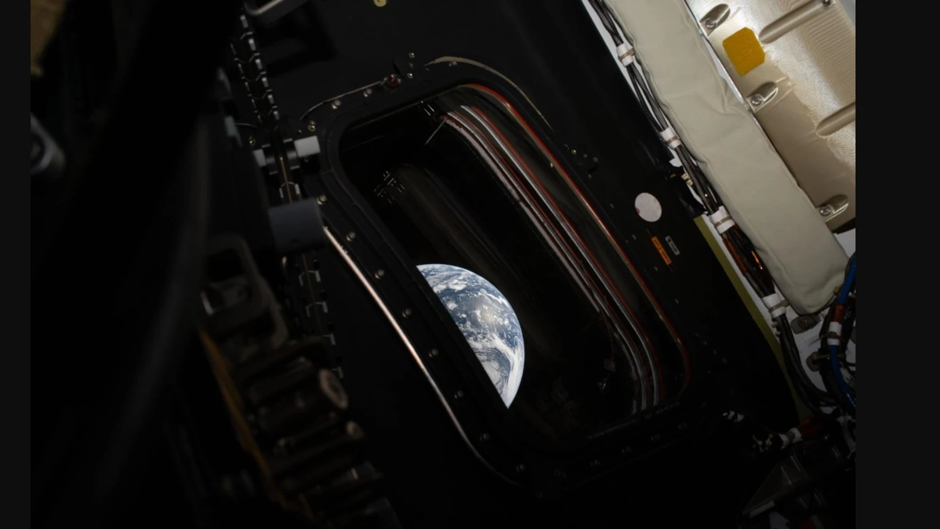 Primeras fotografías de la Tierra desde Artemis II