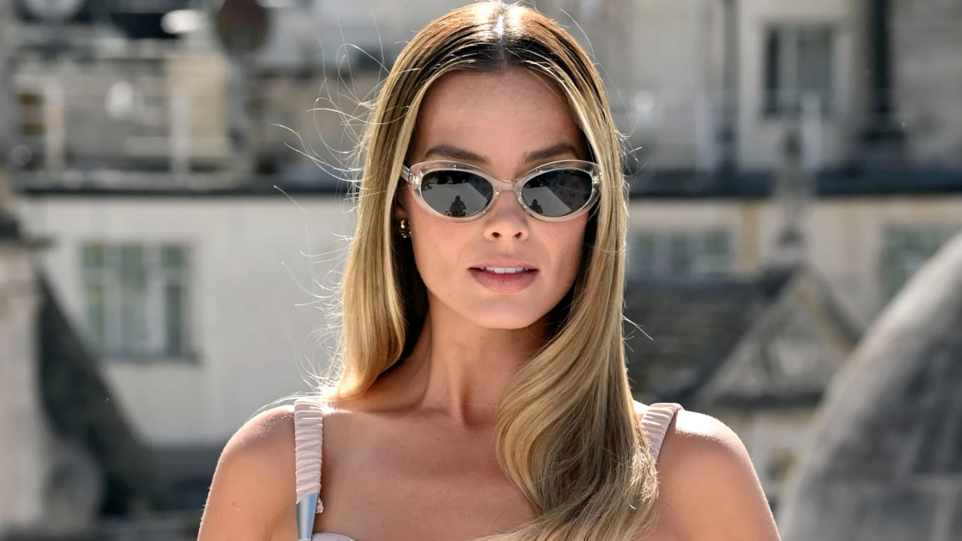 Cómo evitar que el cloro estropee tu pelo: este es el truco definitivo de los expertos para proteger tu melena este verano