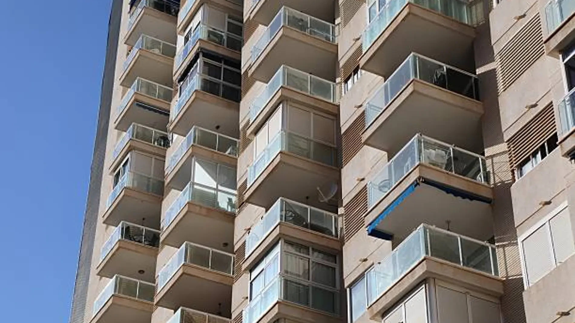 ¿Se puede cerrar el balcón de mi terraza? La Ley de Propiedad Horizontal tiene la respuesta