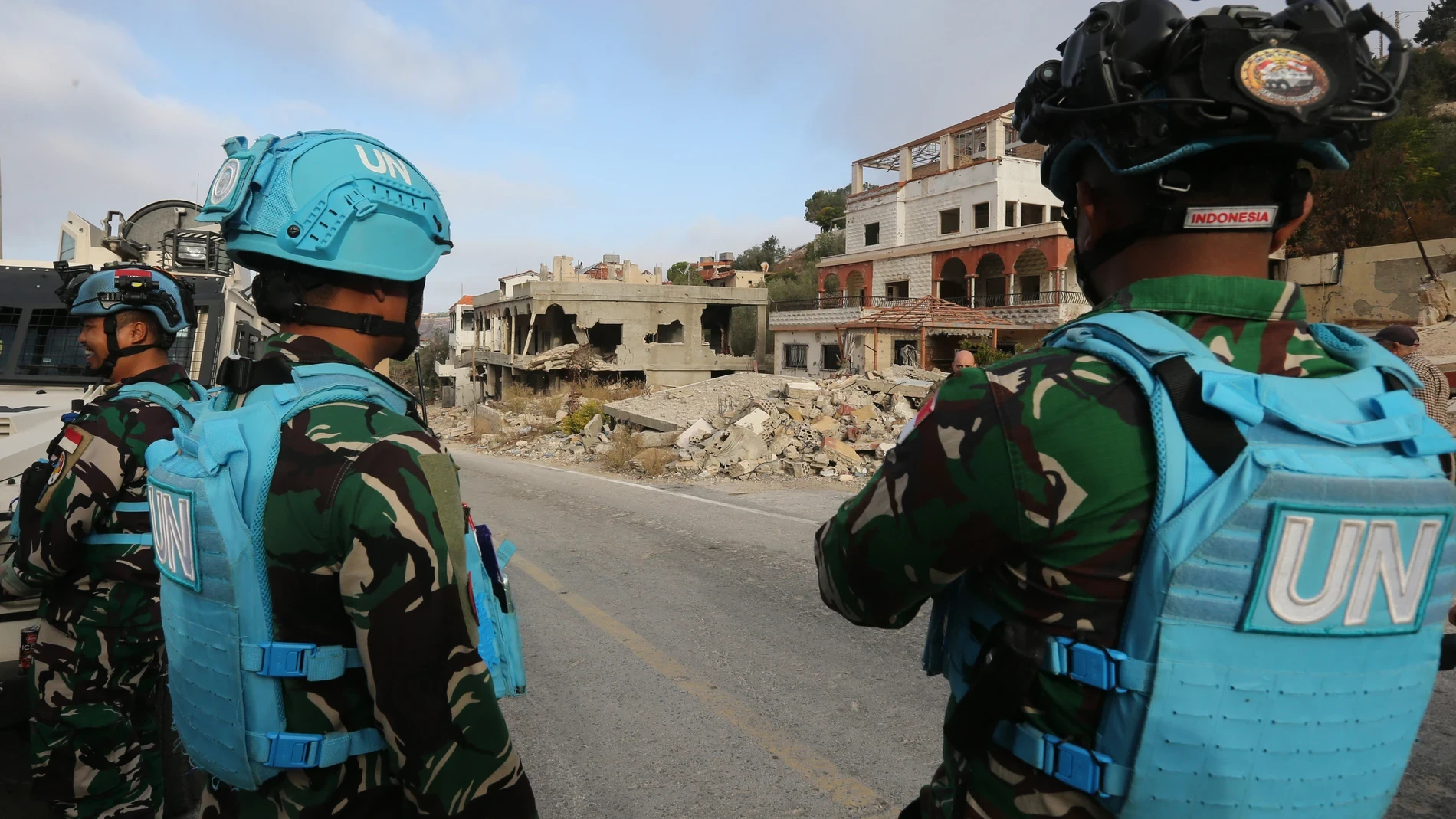 Israel acusa a Hizbulá de matar a un casco azul de la ONU y herir a dos militares españoles en Líbano