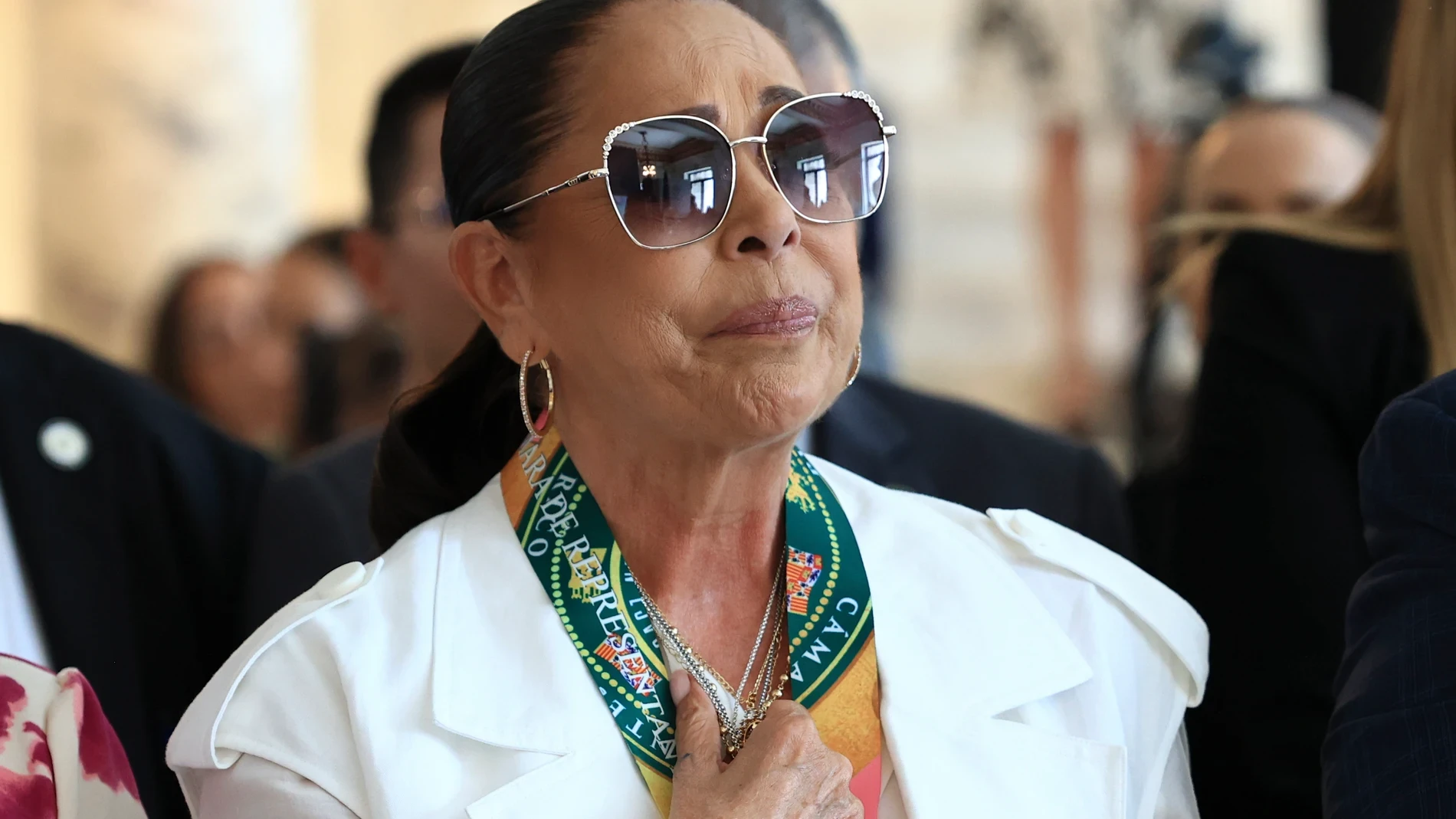 Isabel Pantoja se emociona en Puerto Rico con un homenaje que celebra medio siglo de éxitos