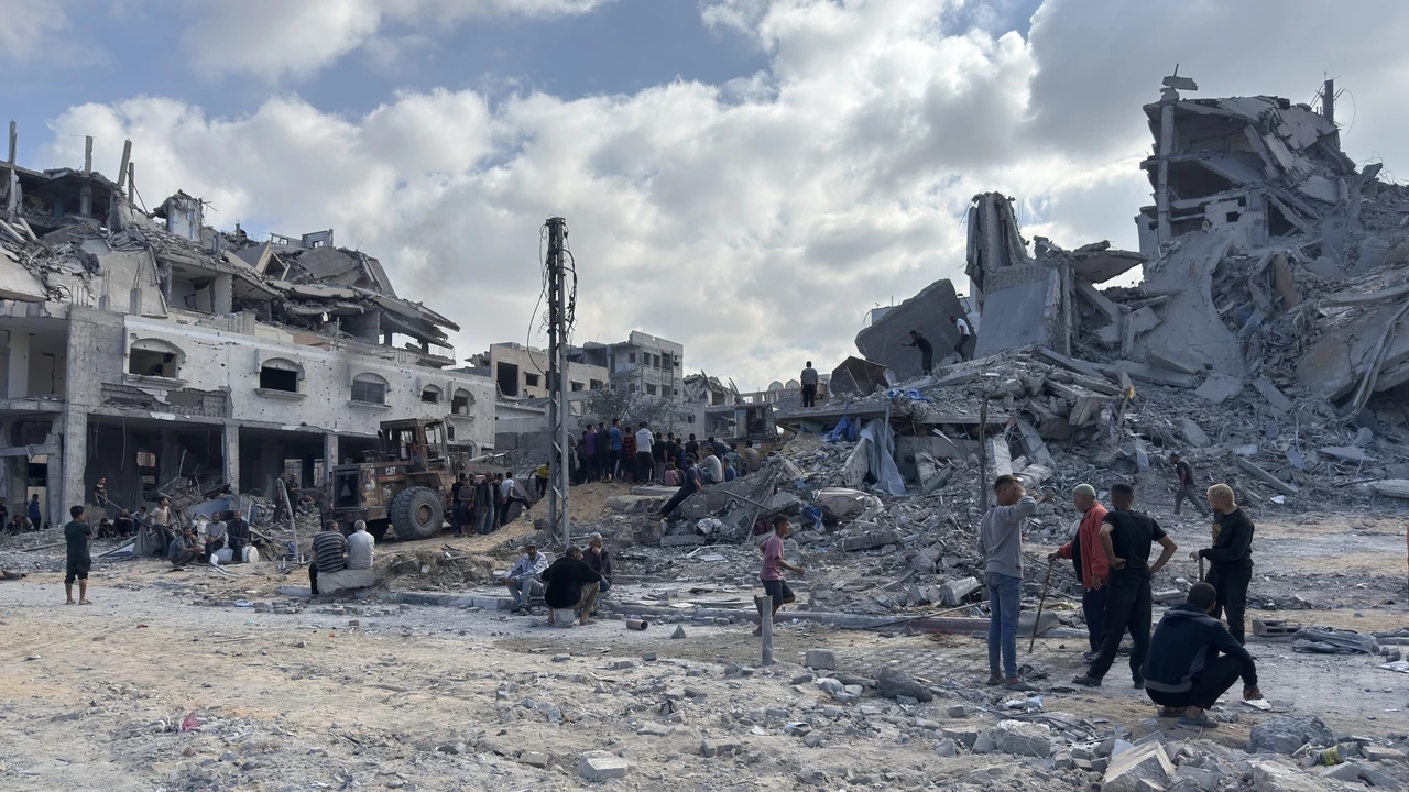 Israel anuncia la reactivación del alto el fuego tras unos ataques que dejan más de cien muertos en Gaza