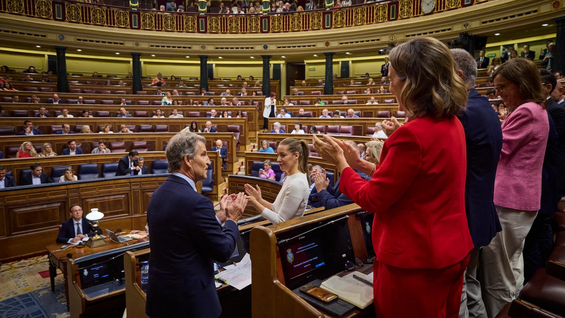 Sánchez y Feijóo y dos huevos duros