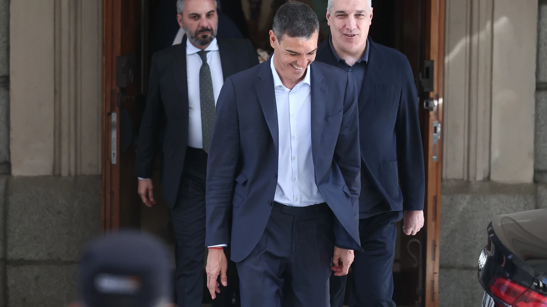 El PSOE admite que Sánchez no convence: «Con la que está cayendo, es difícil»