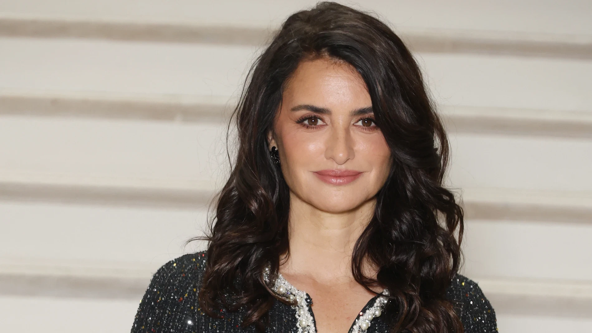 Penélope Cruz a sus 52 años: los looks que confirman su reinado de estilo (y que puedes copiar esta primavera)