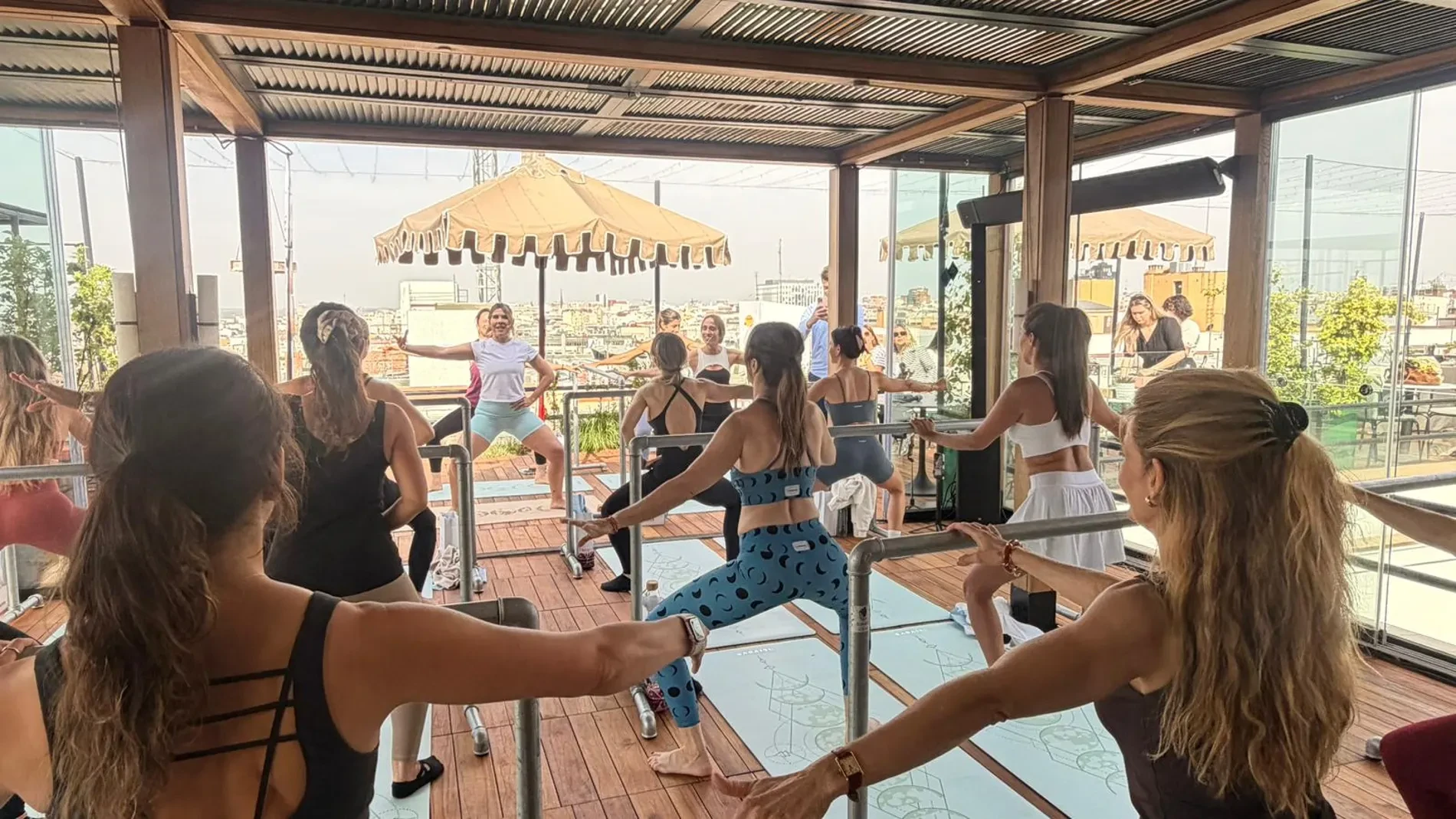 El VII Ibiza Wellness Weekend 2026, uno de los festivales wellness más grandes de España se presenta en Bless Hotel Madrid con las embajadoras Crys Dyaz y Vela Wellness