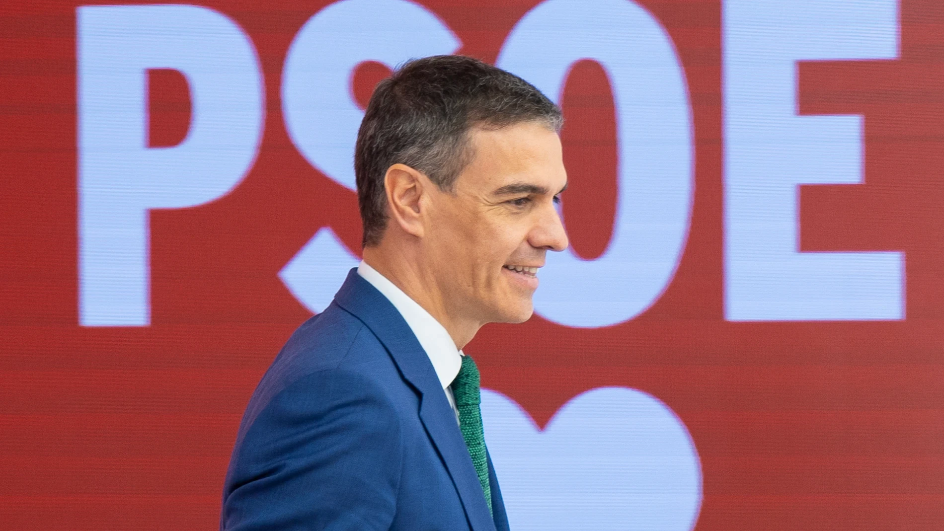 Registro en Ferraz, en directo: La UCO entra en la sede del PSOE para investigar la presunta financiación ilegal del partido