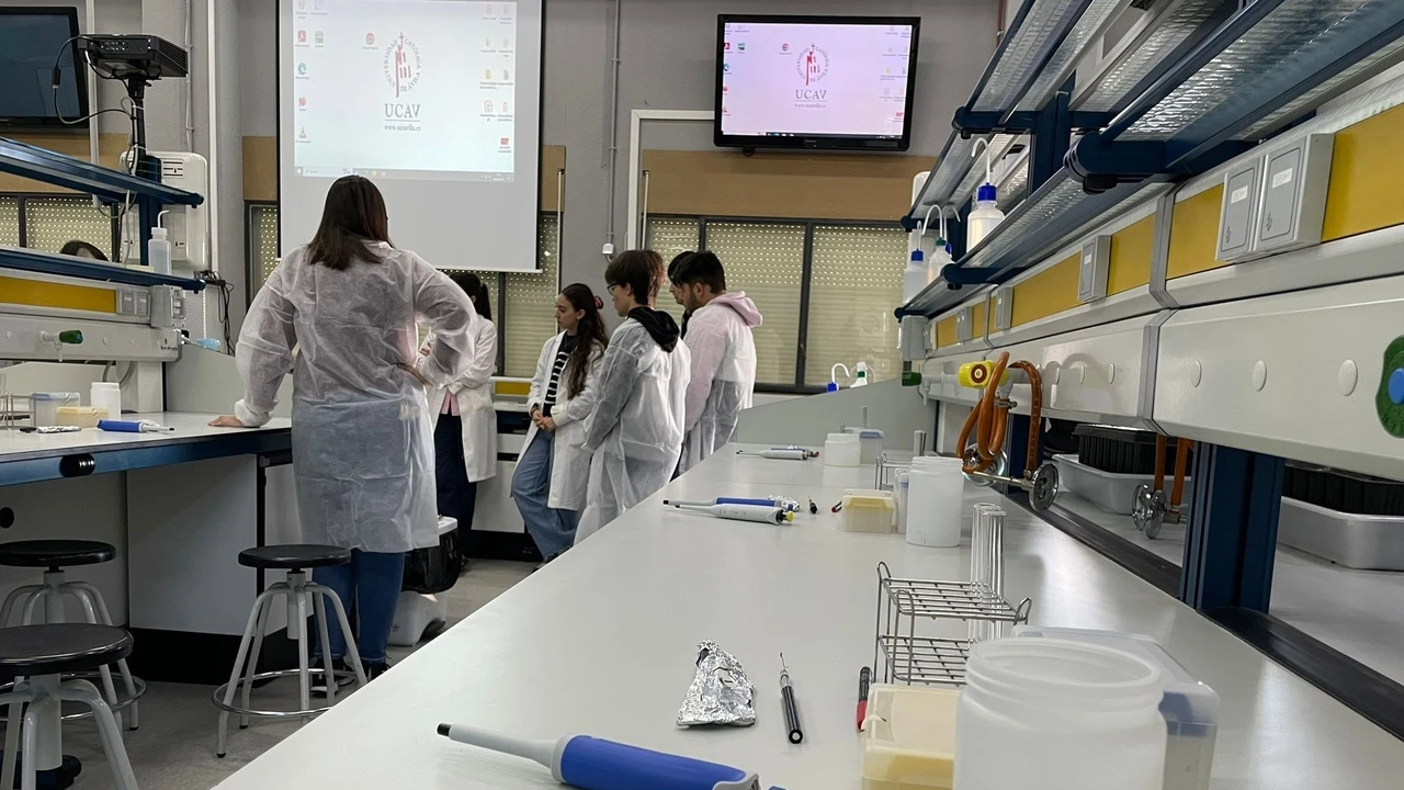 La Aemps atraviesa una 