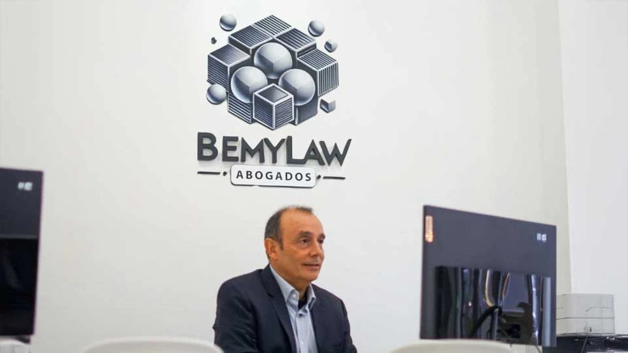 “No somos un despacho que se adapta a la tecnología; somos tecnología aplicada al derecho”