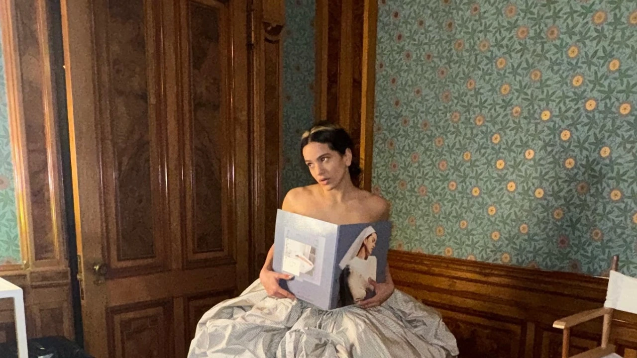 Doppelgänger: el término que Rosalía pone en boca de todos (y para qué sirve)