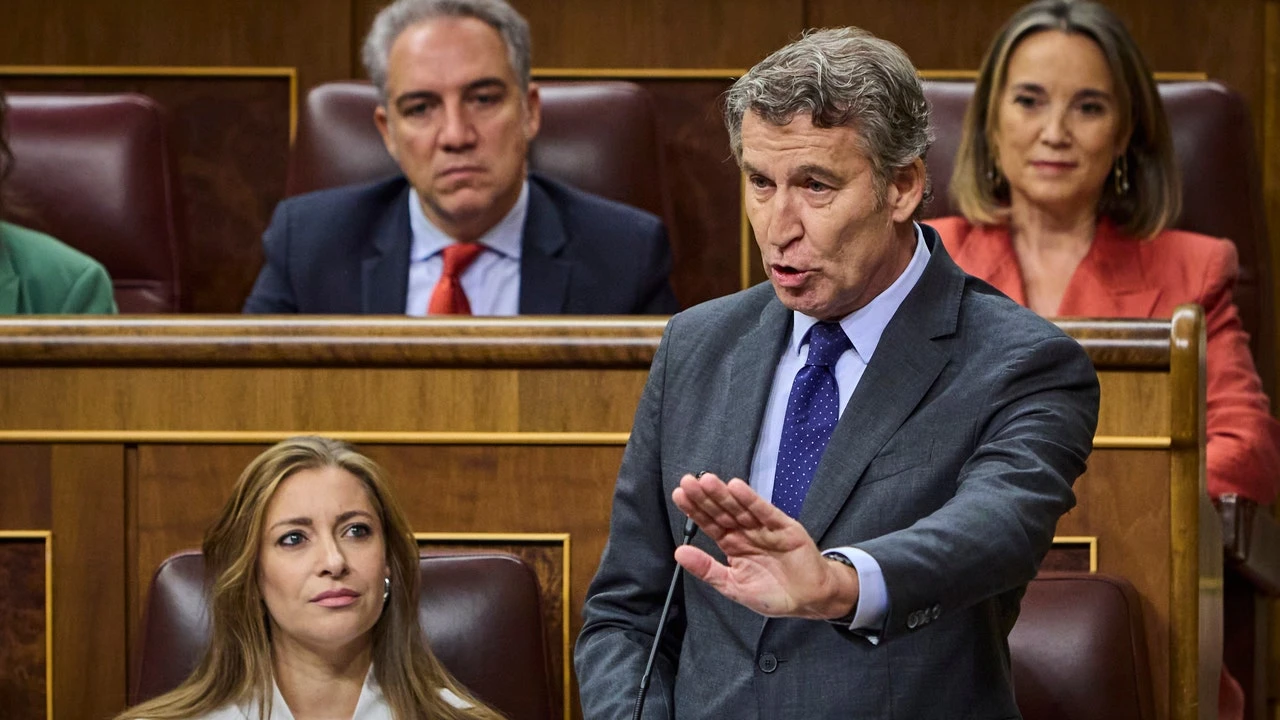 Feijóo da un golpe con el aborto tras la última polémica con Ayuso: 