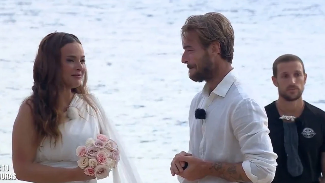 Marta Peñate y Tony Spina se dan el sí quiero en 'Supervivientes All Stars' tras un año complicado para la pareja