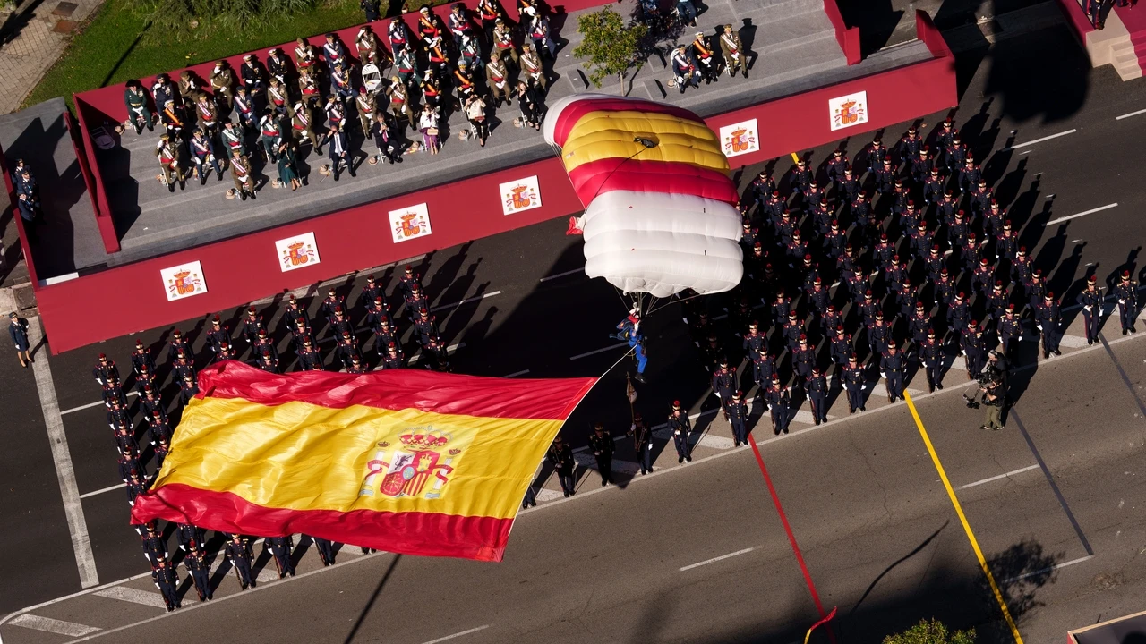 El 12-O llega con una foto autonómica inédita en Madrid: las tres ausencias que alteran el tablero en la Fiesta Nacional