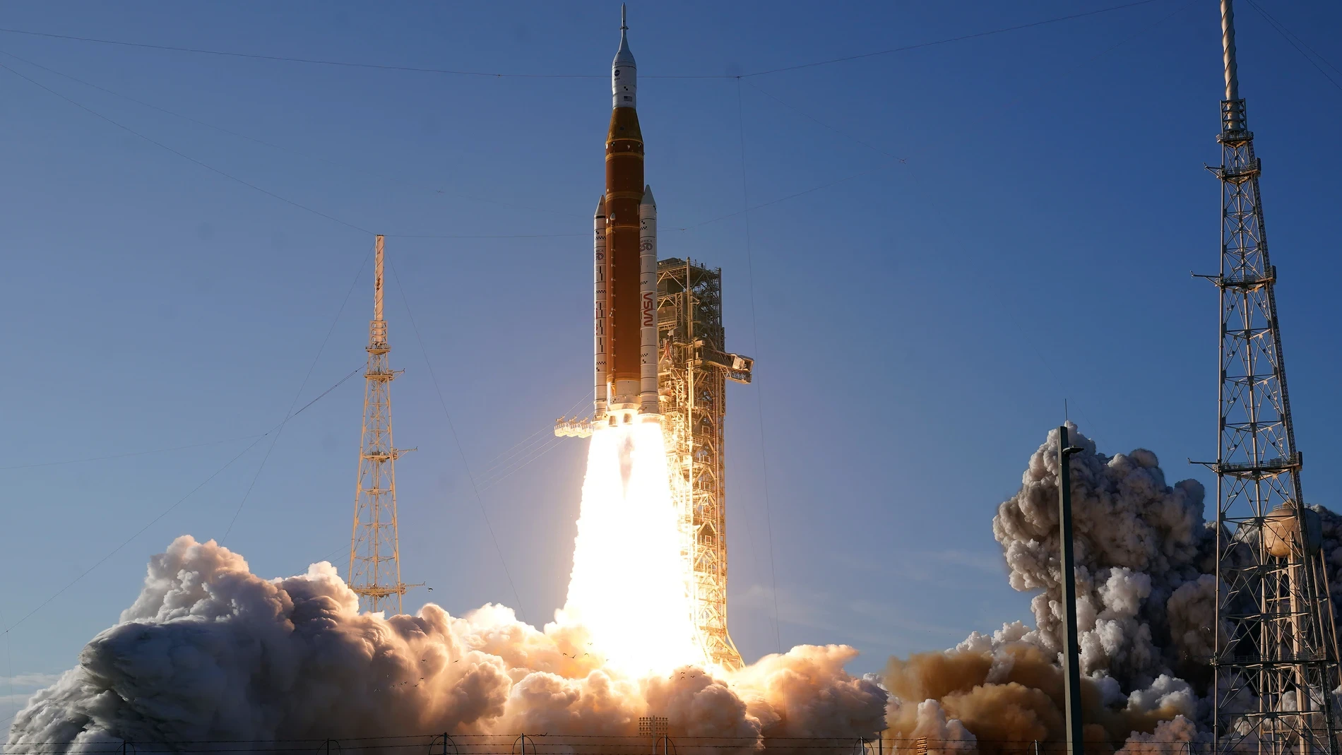 Misión Artemis II, en directo: última hora de los astronautas, el despegue y la misión a la Luna de la NASA