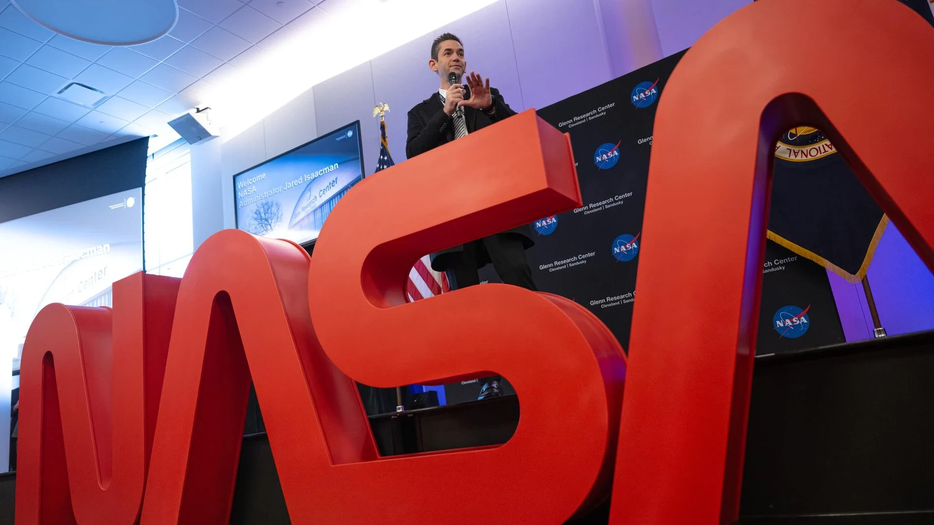 La NASA presenta un plan para construir una 