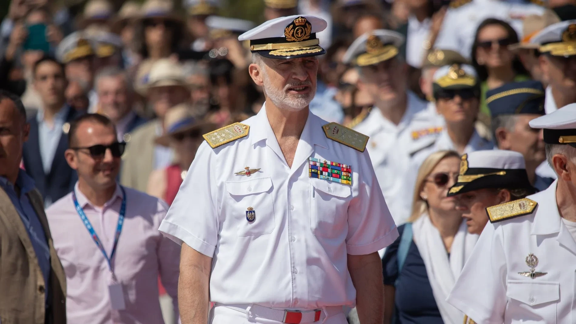 Así ha sido la demostración naval de las Fuerzas Armadas ante el Rey Felipe VI en Vigo