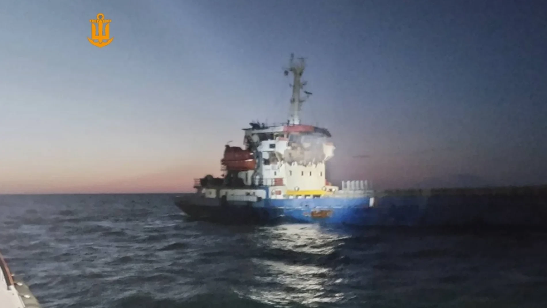 Rusia ataca con drones un carguero turco en el mar Negro y hiere a dos marineros