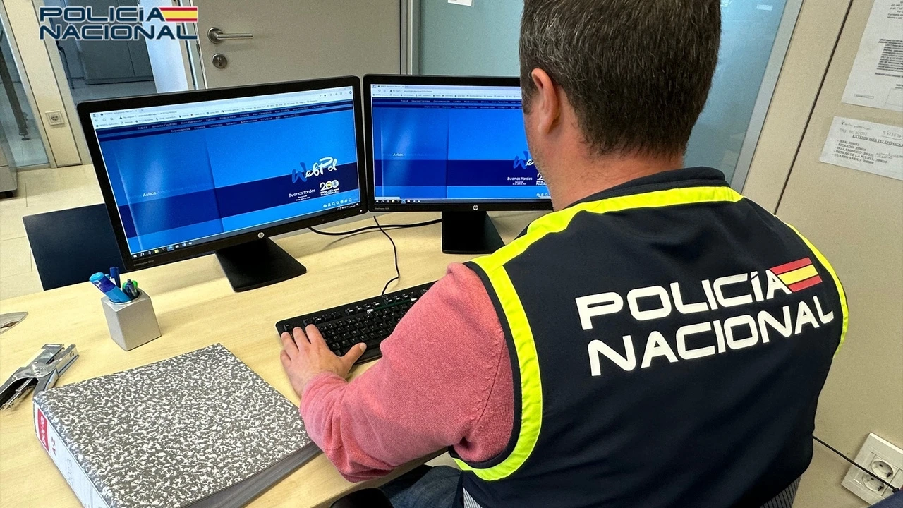 Detenido un hombre acusado de estafar a diez personas mayores en Galicia con el 'timo de la estampita
