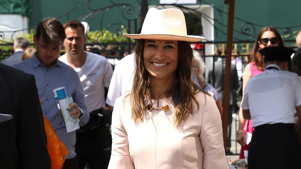 La elegancia discreta de Pippa Middleton a sus 42 años: los looks con guiño a su hermana Kate
