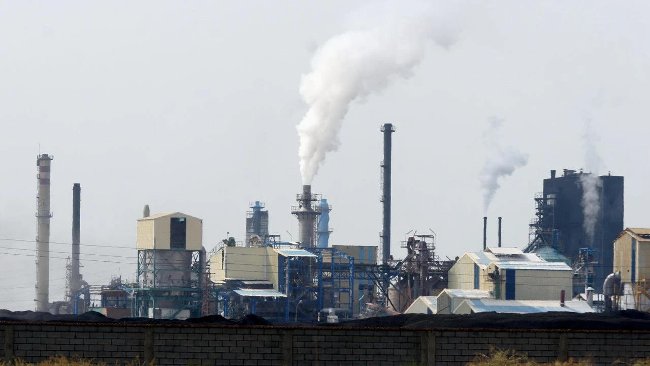 La contaminación del aire aumenta el riesgo de demencia, según un estudio de Cambridge