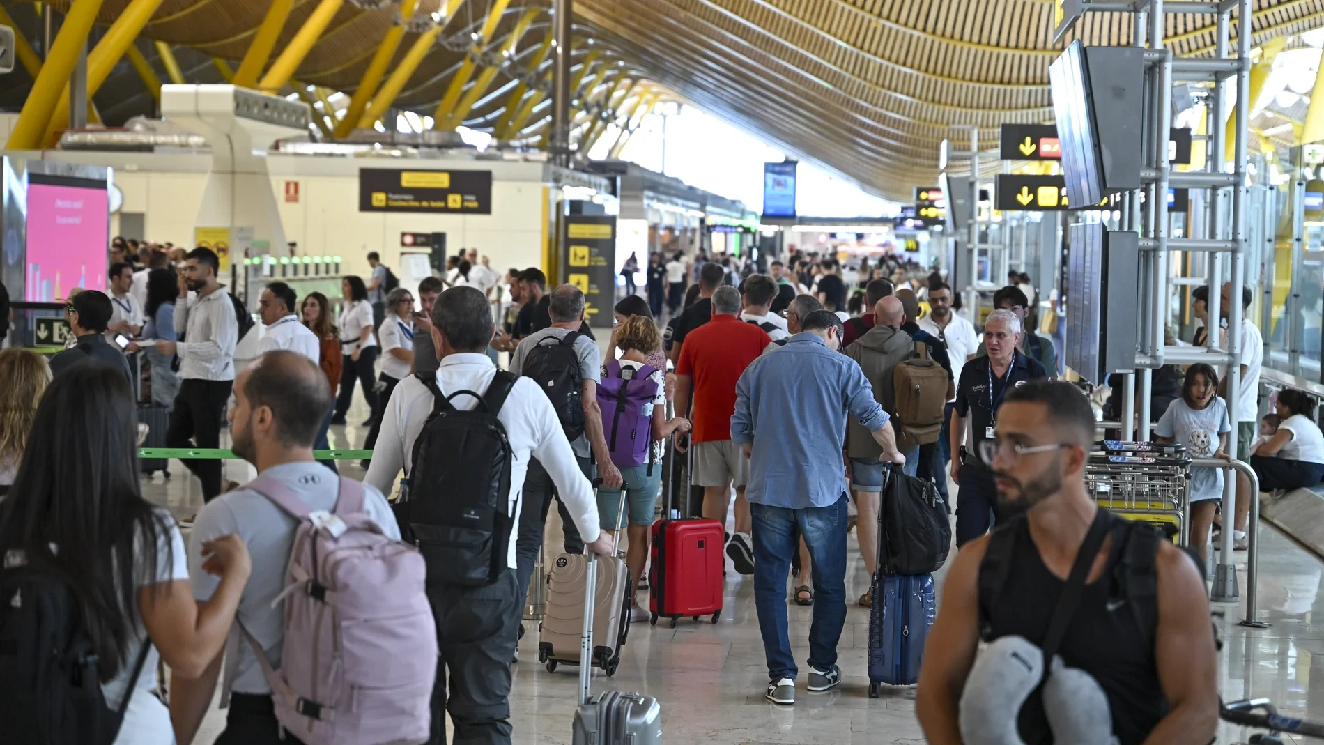 Estos son los mejores trucos para ahorrar al reservar las vacaciones de este verano