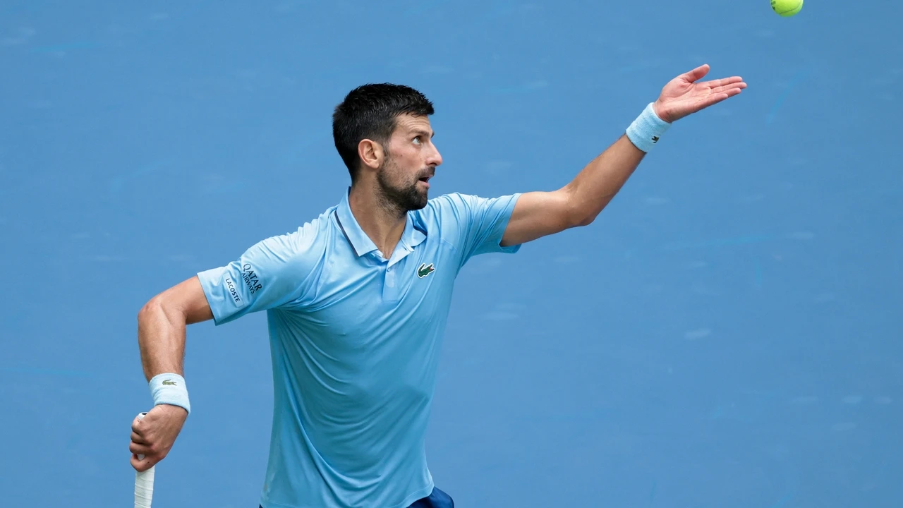 Djokovic vuelve en Shanghái, donde tiene “más posibilidades de vencer”, con ganas de volver a enfrentarse a Sinner