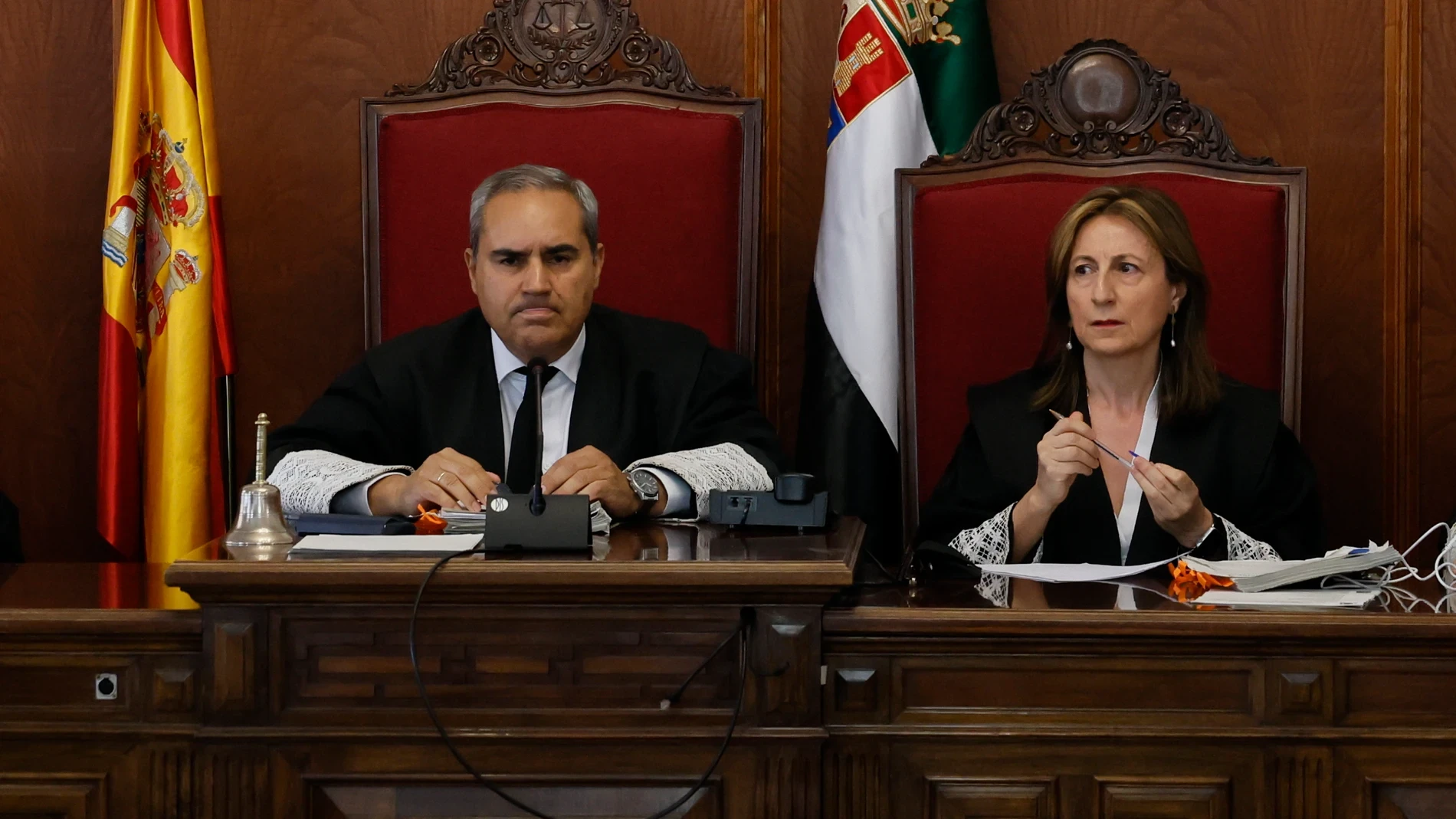 El presidente del tribunal que juzga a David Sánchez se harta: 