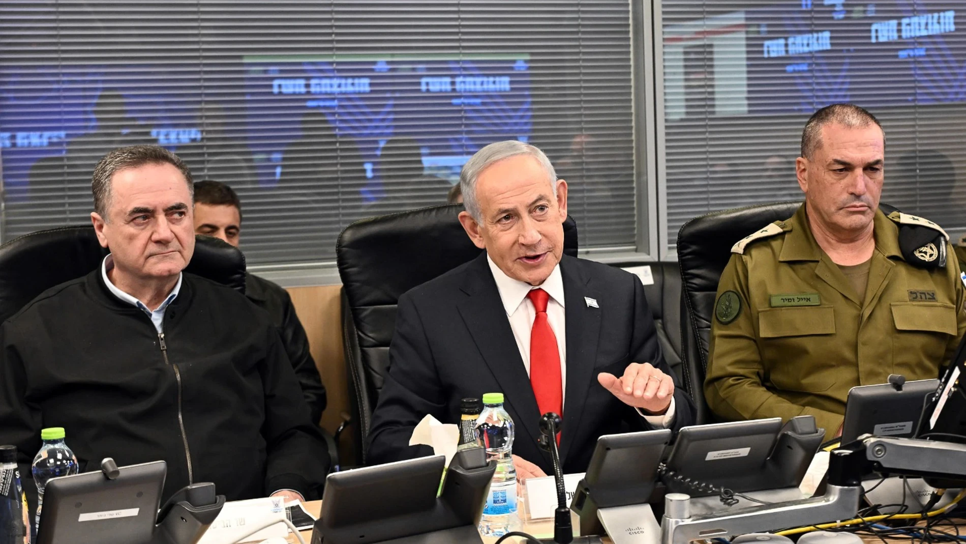 Netanyahu ordena ocupar el 70% del territorio de Gaza