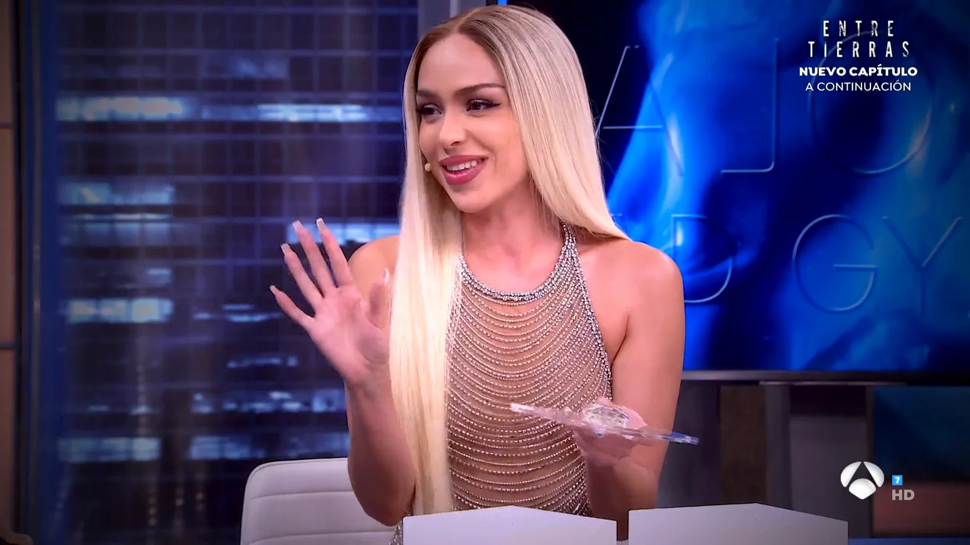 La desgarradora confesión de Bad Gyal tras romper a llorar en pleno concierto: el motivo real que ha dejado a sus seguidores sin palabras: “Somos seres humanos”