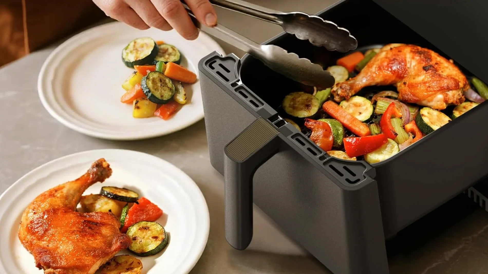 Los sorprendentes alimentos que nunca deberías cocinar en una freidora de aire, según los expertos