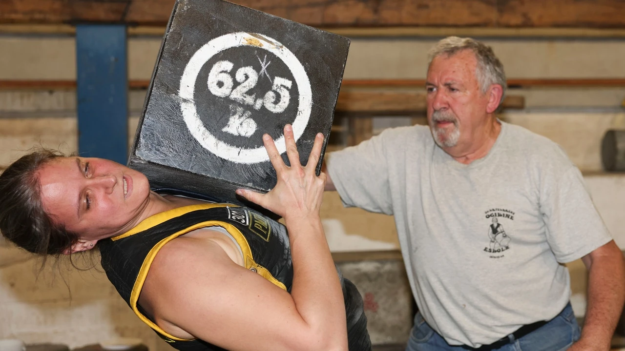 Patricia Martín, entre bisturí y levantamiento de piedra: 