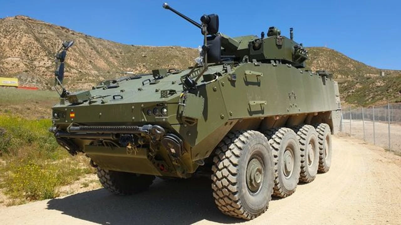 La nueva 'superarma' del Ejército español: un blindado casi indestructible con un escudo que intercepta misiles y drones