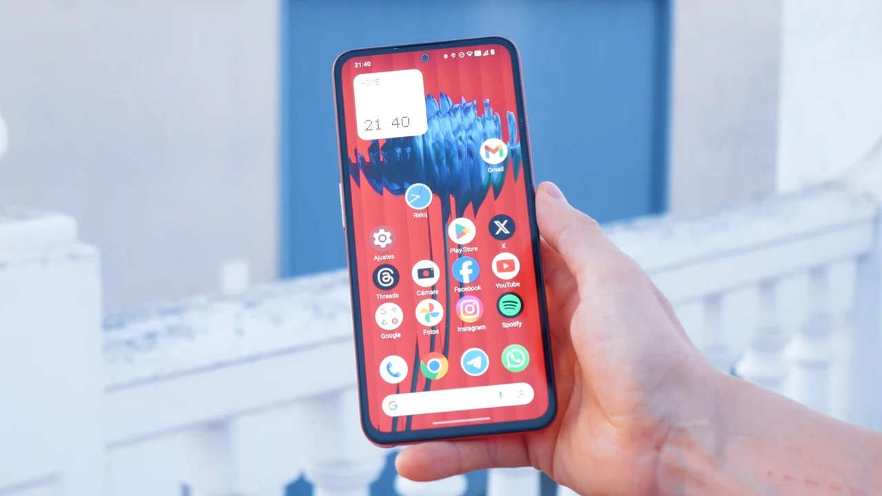 Menos de 170 euros: este móvil demuestra que la gama media no tiene por qué ser cara