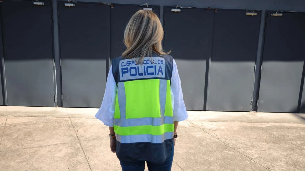 Una policía sobre los fallos de las pulseras: 
