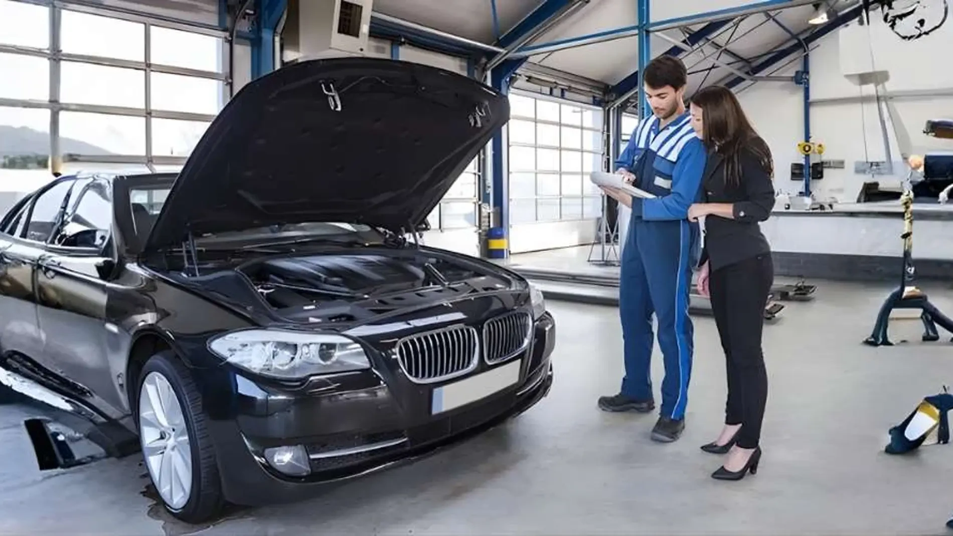 España está buscando mecánicos por 40.000 euros en estos talleres gracias a las marcas chinas