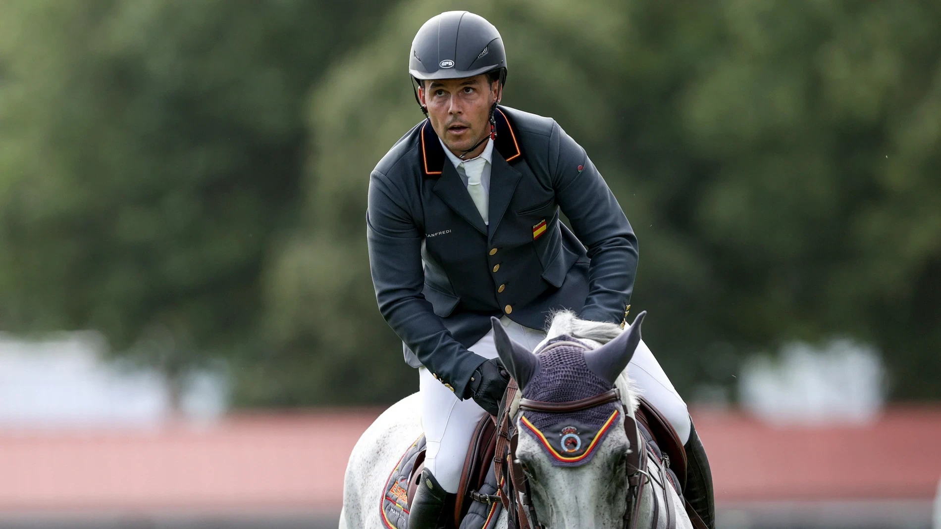 Sergio Álvarez vence a Hacienda, pero sigue en números rojos