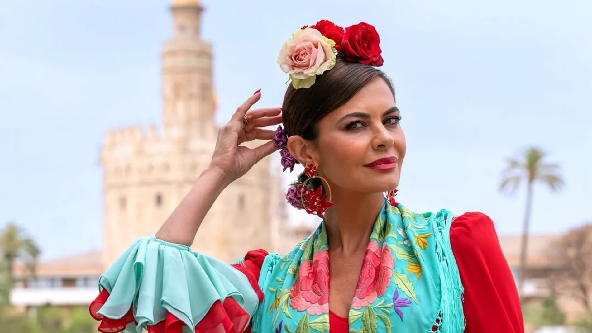 María José Suárez confirma cuál es el look rociero más elegante para hacer el Camino: falda de lunares, blusa blanca y esencia andaluza