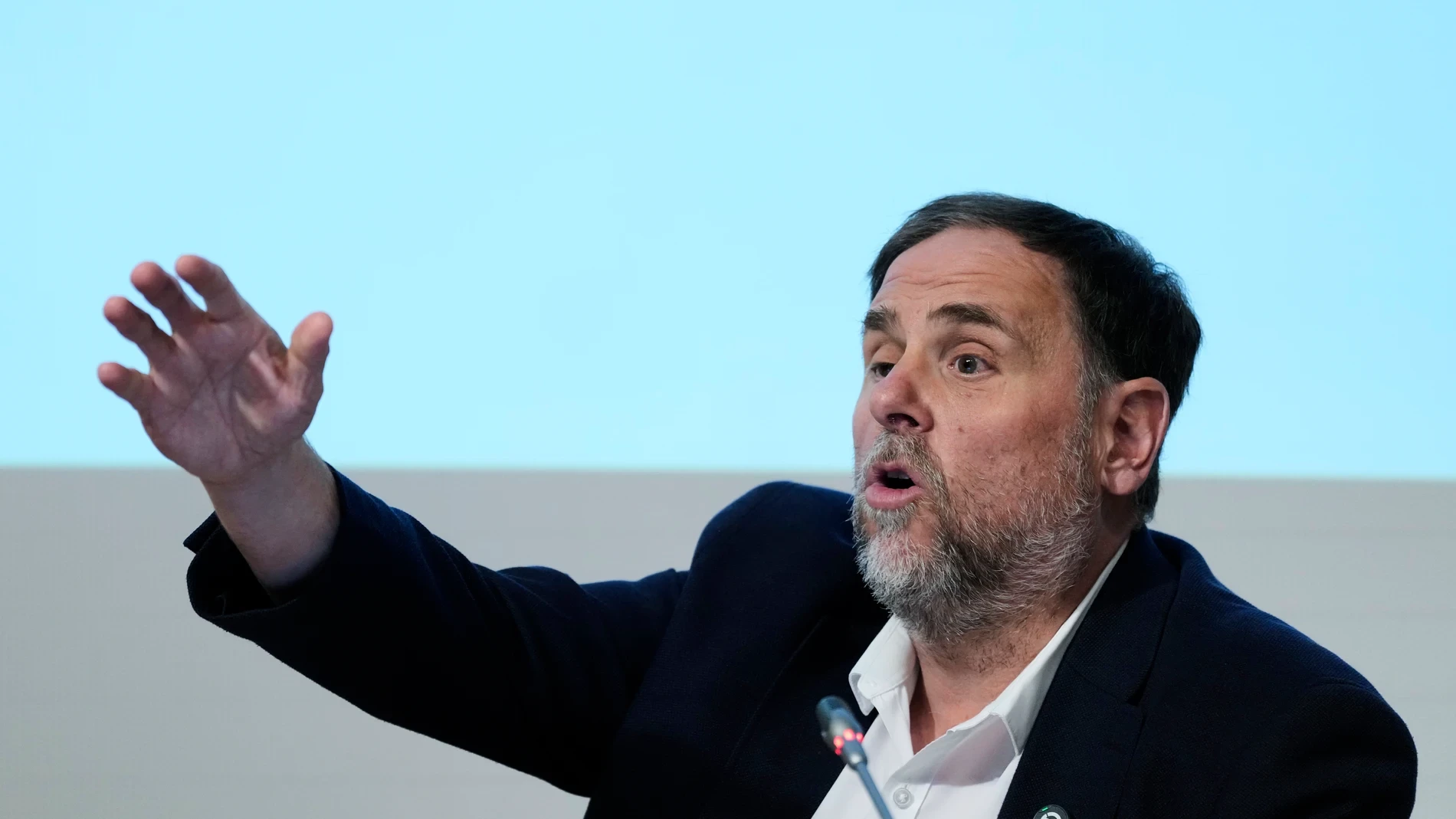 Junqueras no renuncia a ser la muleta de Sánchez: 