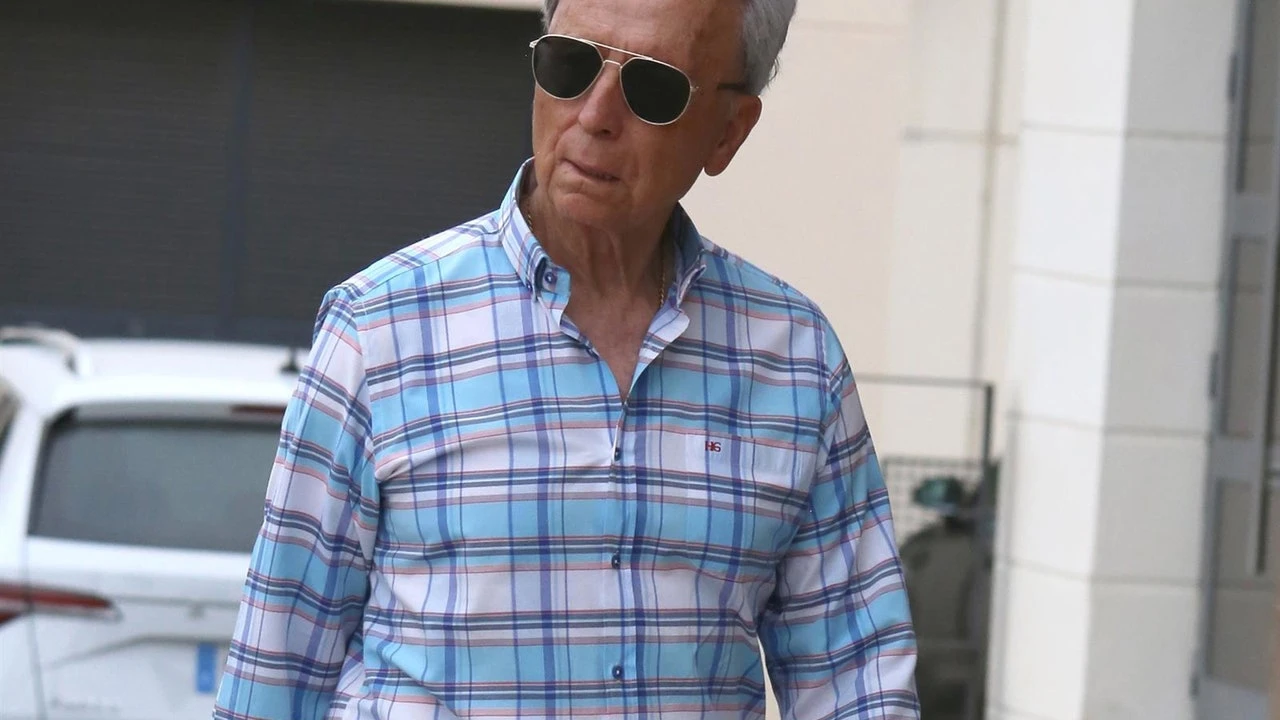 La nueva vida de Ortega Cano con su nieta Rocío en Madrid: 
